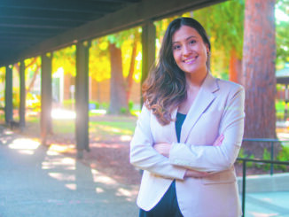 Araceli García Muñoz smiling for the camera